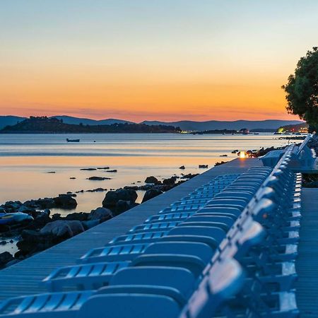 Camp Bepo Hotell Pakoštane Exteriör bild
