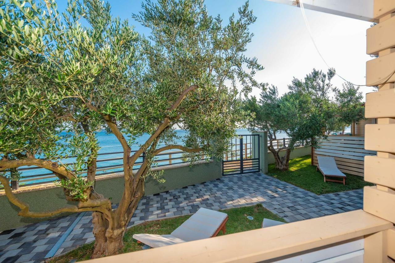 Camp Bepo Hotell Pakoštane Exteriör bild