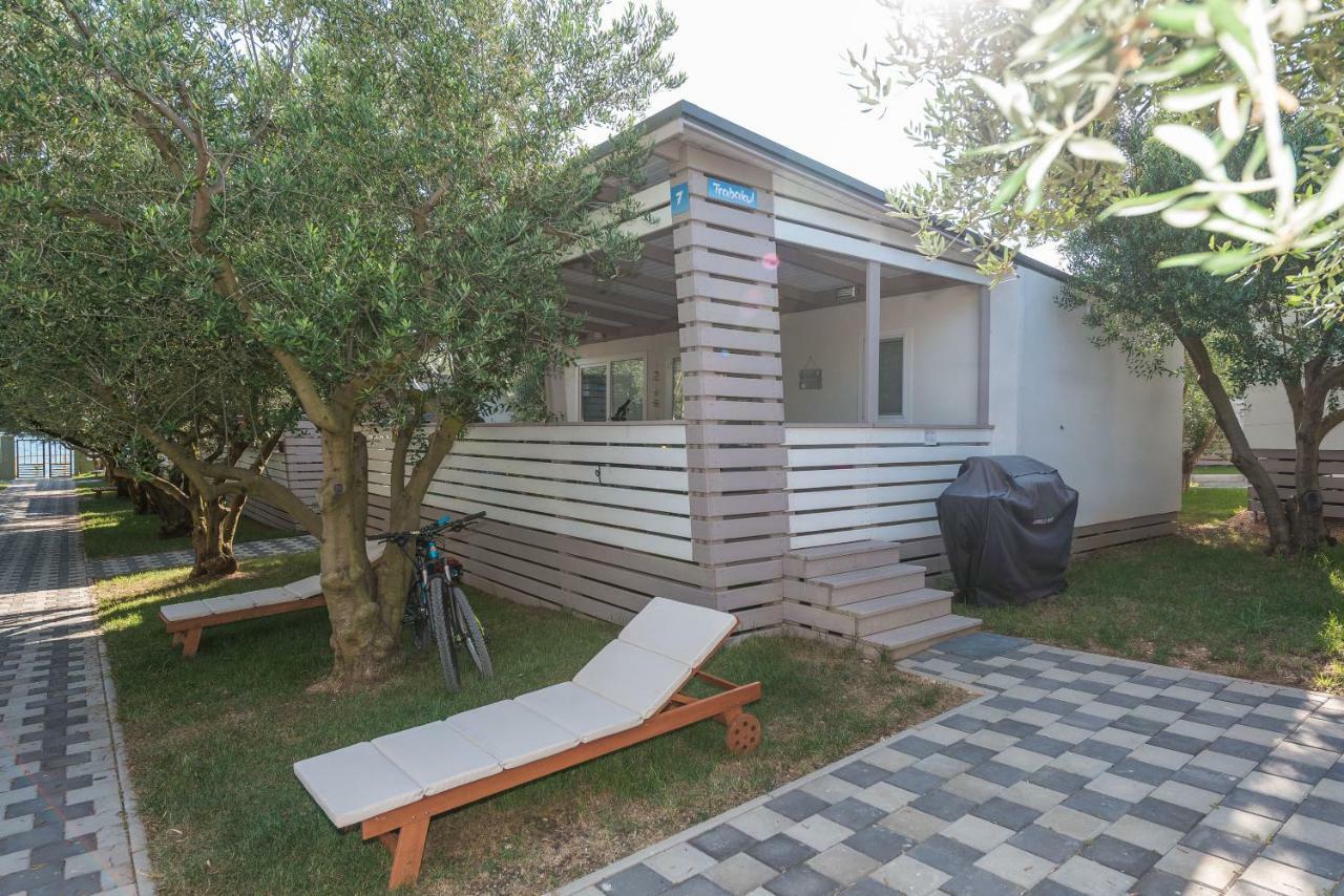 Camp Bepo Hotell Pakoštane Exteriör bild
